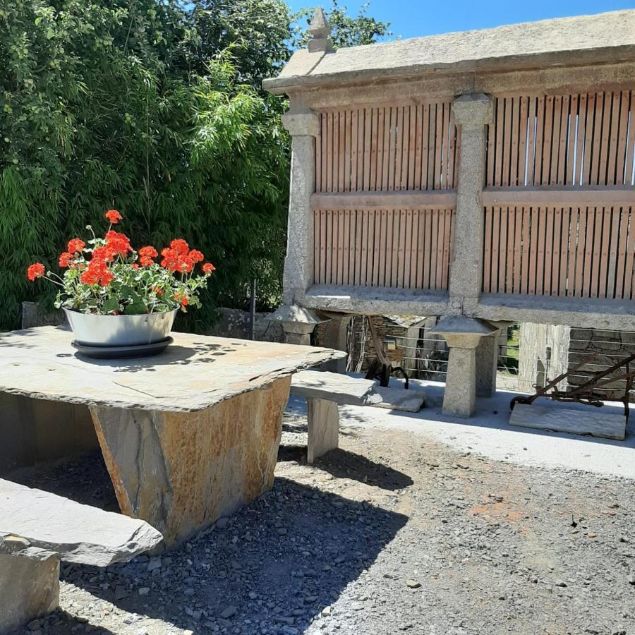 Casa Toiran Guest House Lancara Exterior foto